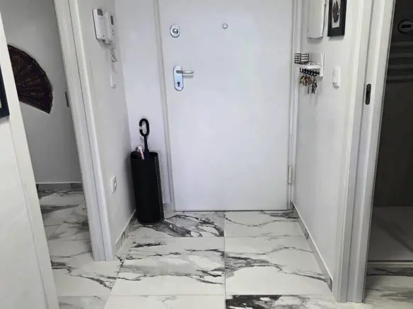 Apartment Of 82 M² In Villamartin, Spain