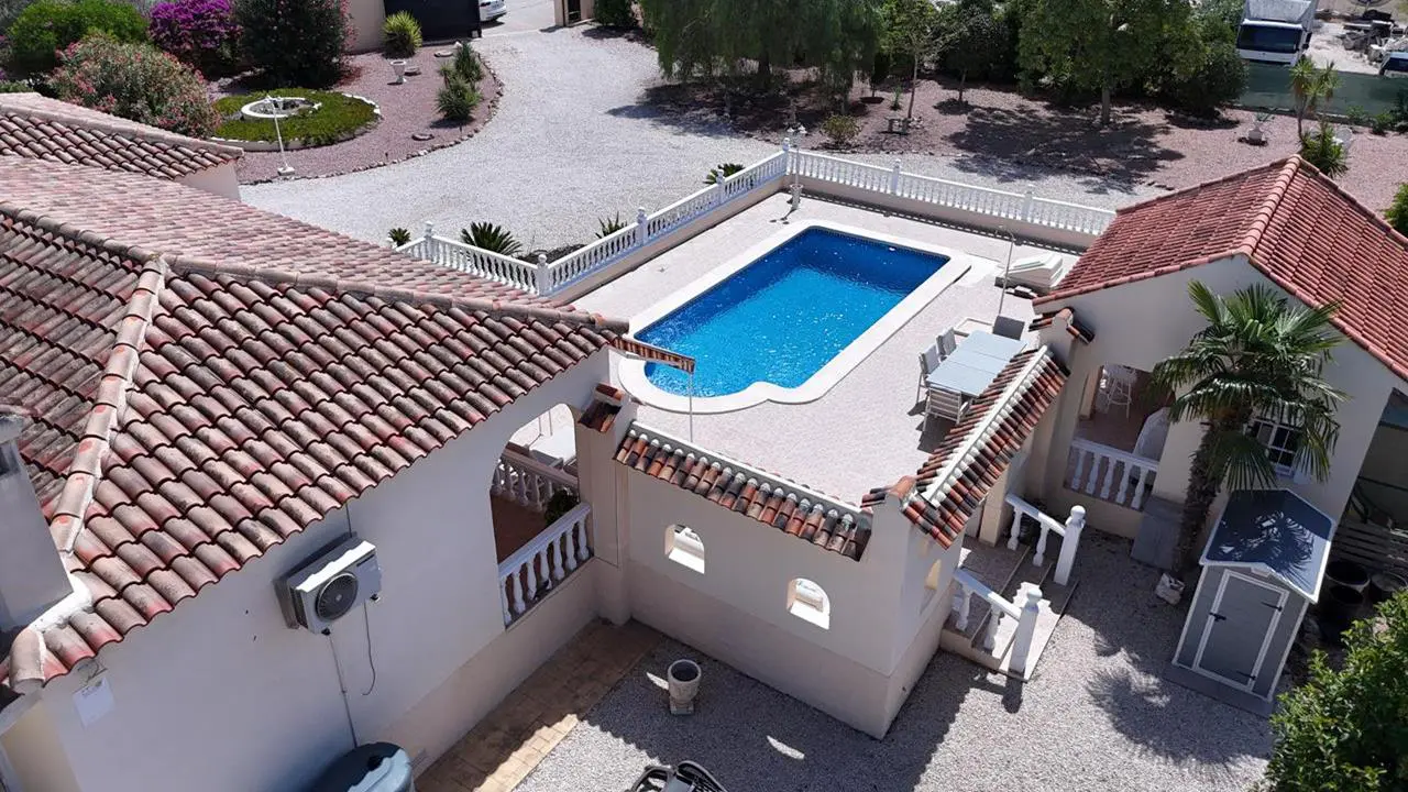Country House Of 150 M² In Catral, Spain