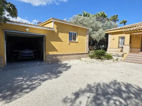 Country House 175 M² In Guardamar Del Segura, Spain
