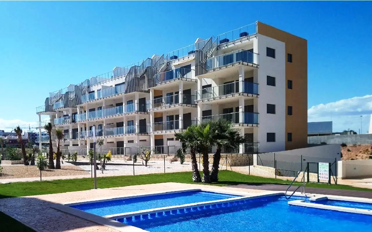 Apartment Of 82 M² In Villamartin, Spain