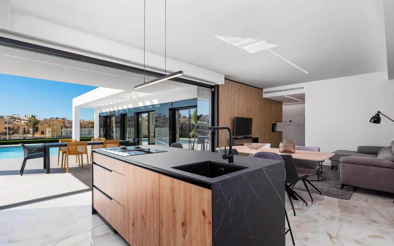 Villa Of 129 M² In Algorfa, Spain