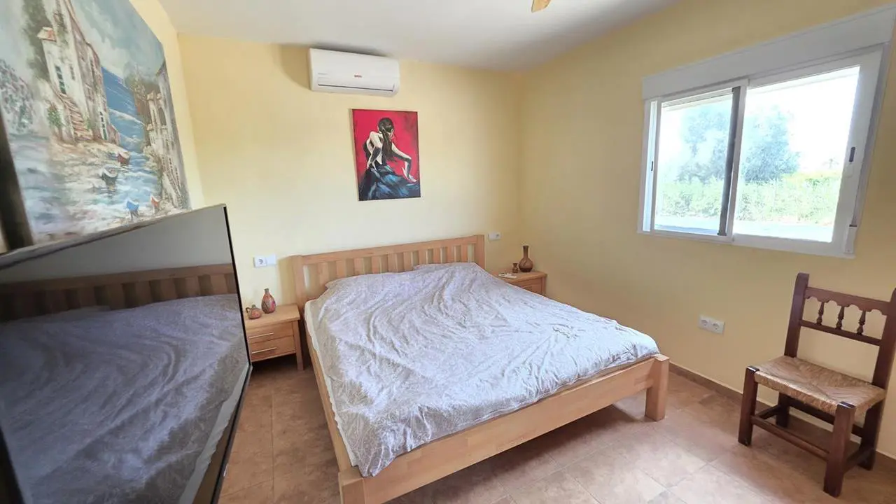 Country House Of 175 M² In Guardamar Del Segura, Spain