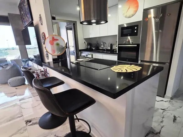 Apartment Of 82 M² In Villamartin, Spain