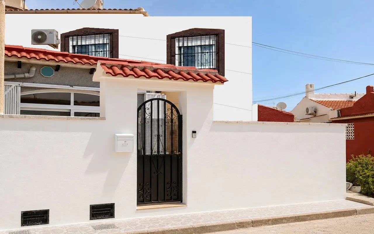 Bungalow Of 56 M² In Torrevieja, Spain