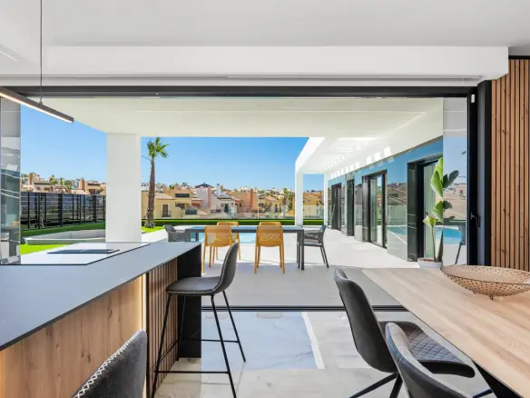 Villa Of 129 M² In Algorfa, Spain