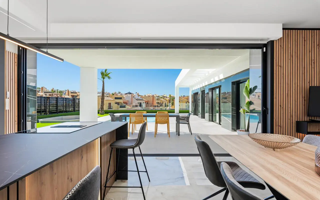 Villa Of 129 M² In Algorfa, Spain
