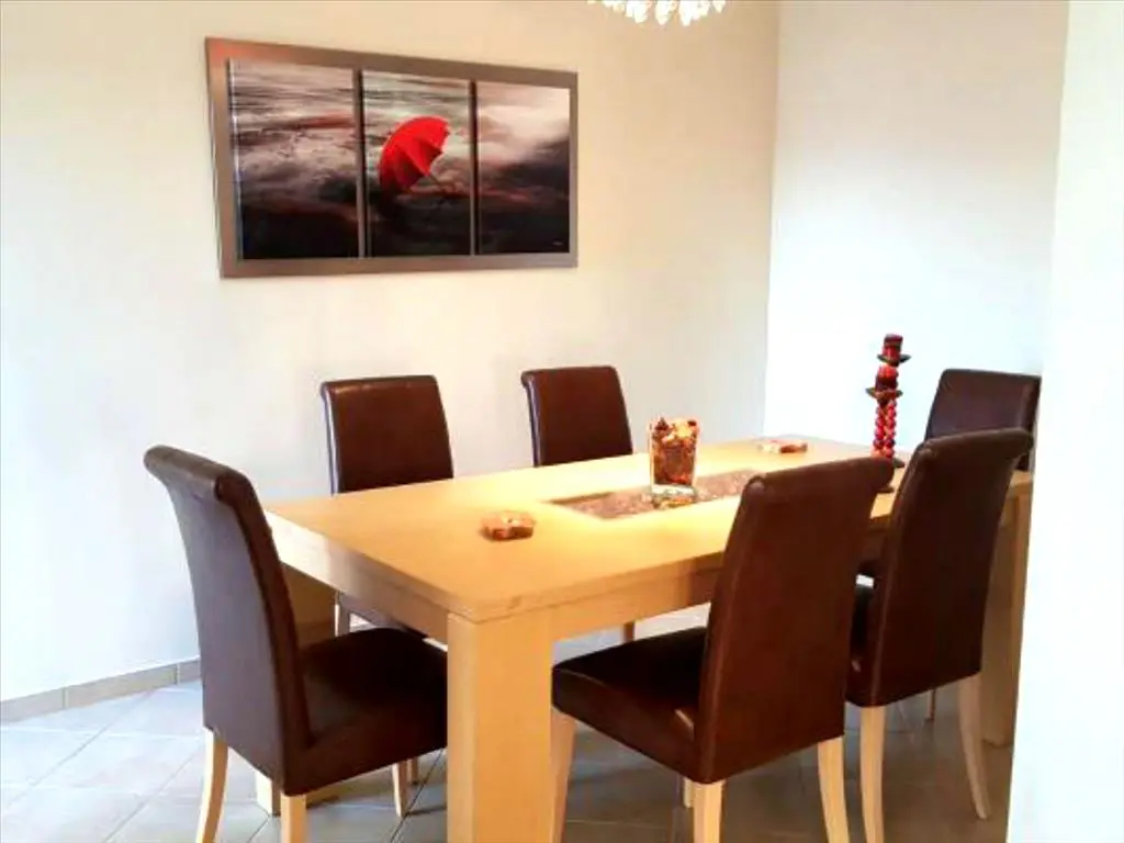 Villa Of 190 M² In Central Greece