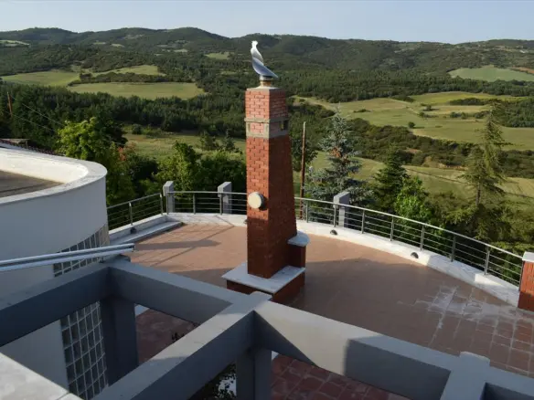 Villa Of 500 M² In The Suburbs Of Thessaloniki