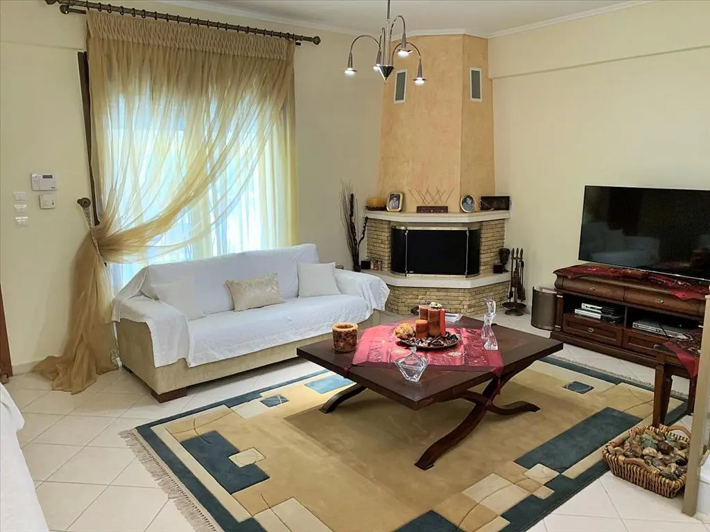 Maisonette Of 190 M² In The Suburbs Of Thessaloniki