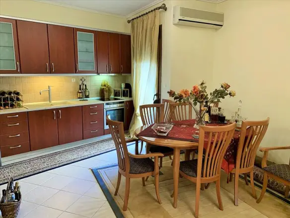 3-bedroom Maisonette In Mikra, Greece (190 M²)