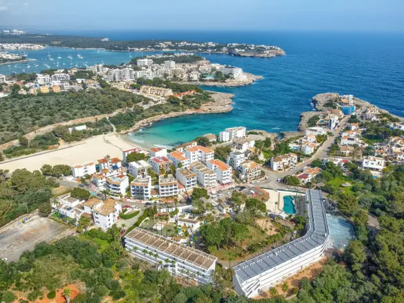 2-bedroom Apartment In Felanitx, Spain (63 M²)