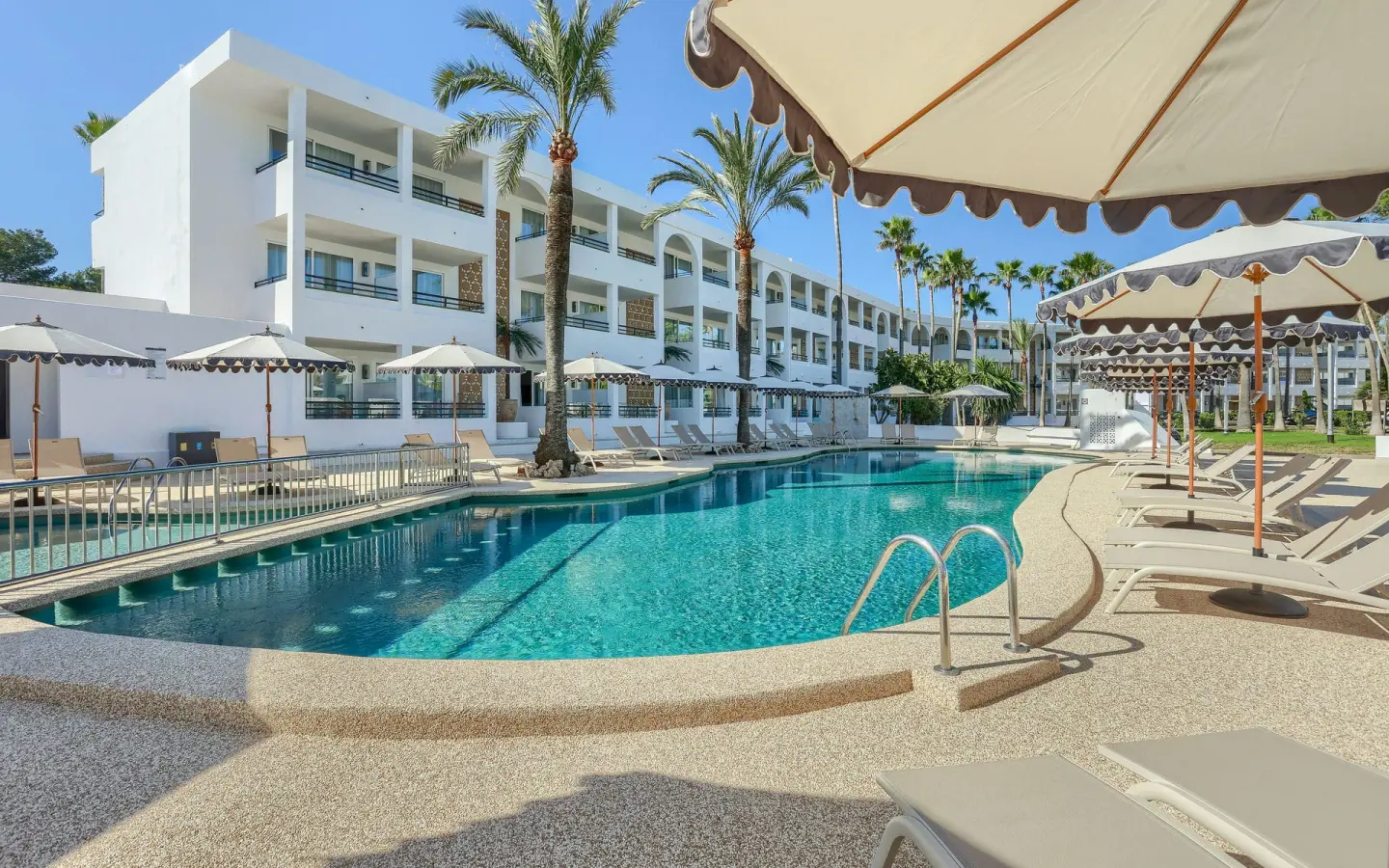 2-bedroom Apartment In Felanitx, Spain (63 M²)