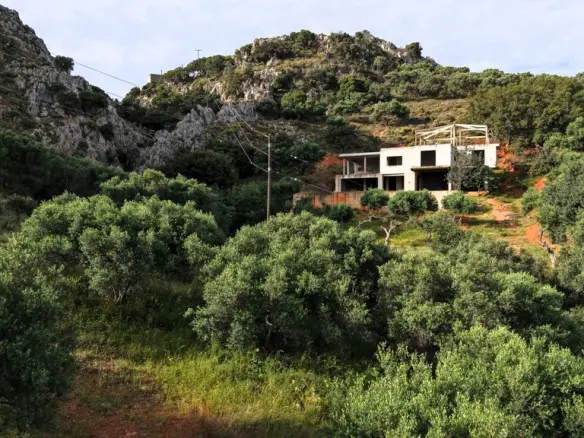 6-bedroom Villa In Gouves, Greece (400 M²)