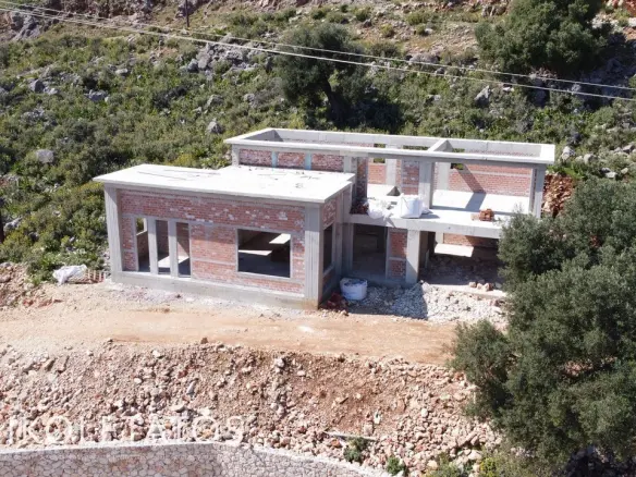 Discover Scenic Land In Skala Gradou, Greece