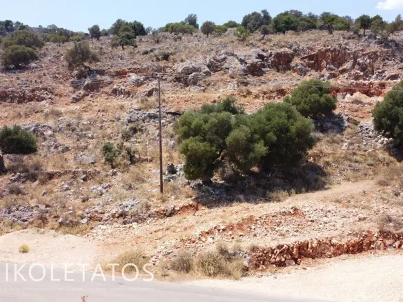 Discover Scenic Land In Skala Gradou, Greece
