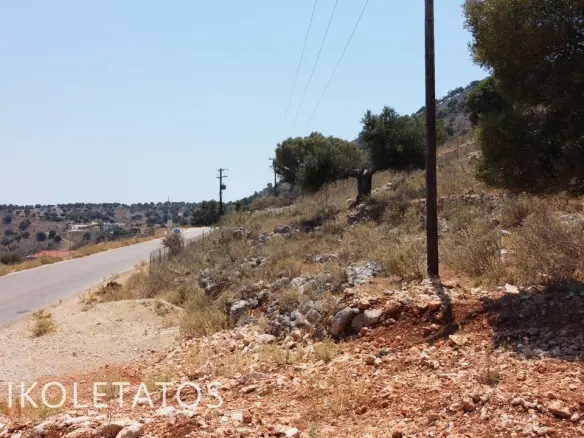 Discover Scenic Land In Skala Gradou, Greece