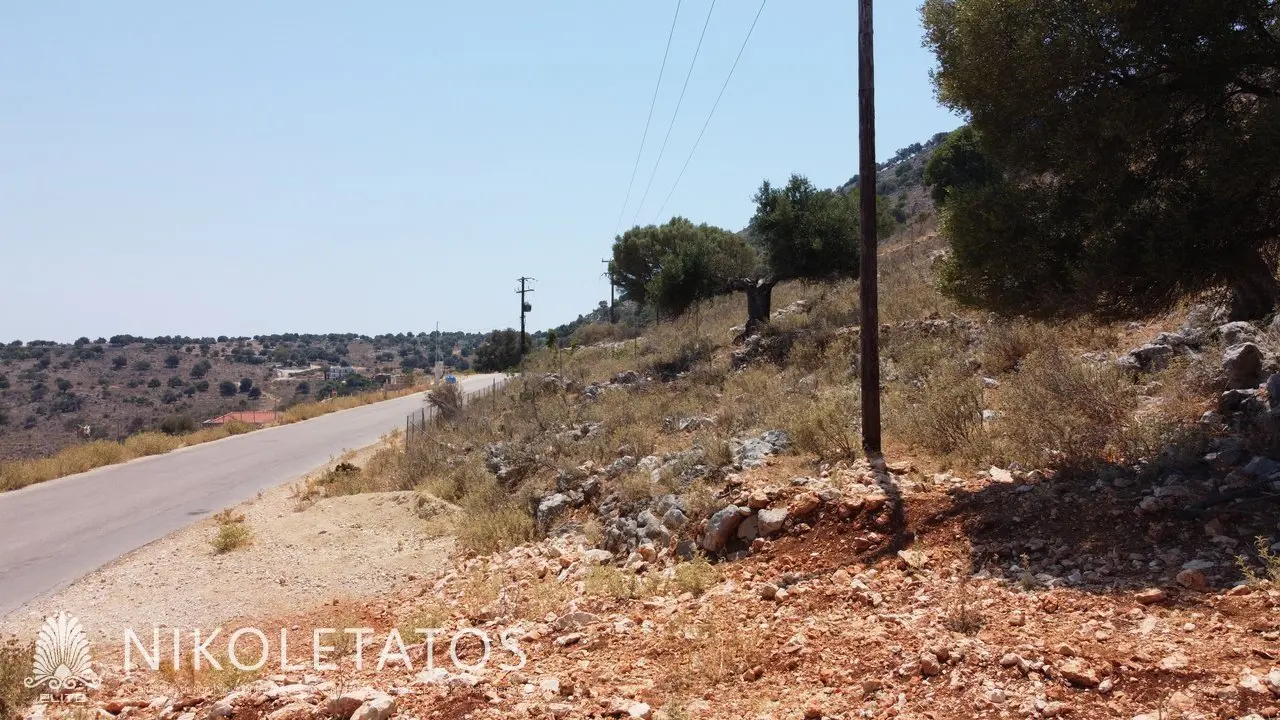 Discover Scenic Land In Skala Gradou, Greece