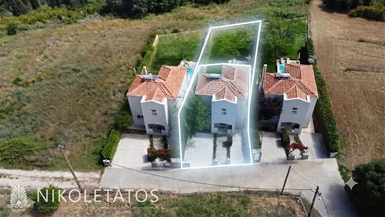 Villa Of 1000 M² In Ratzakli, Greece