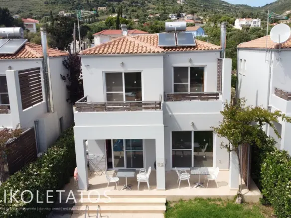 Villa Of 1000 M² In Ratzakli, Greece