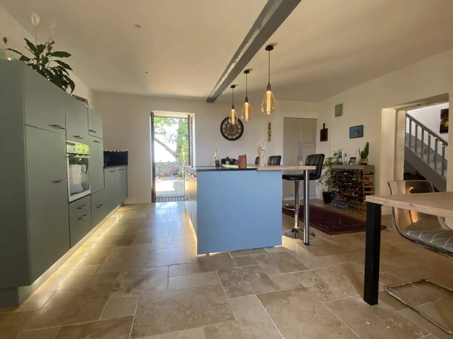 Country House Of 200 M² With Swimming Pool In Aubeterre Sur Dronne