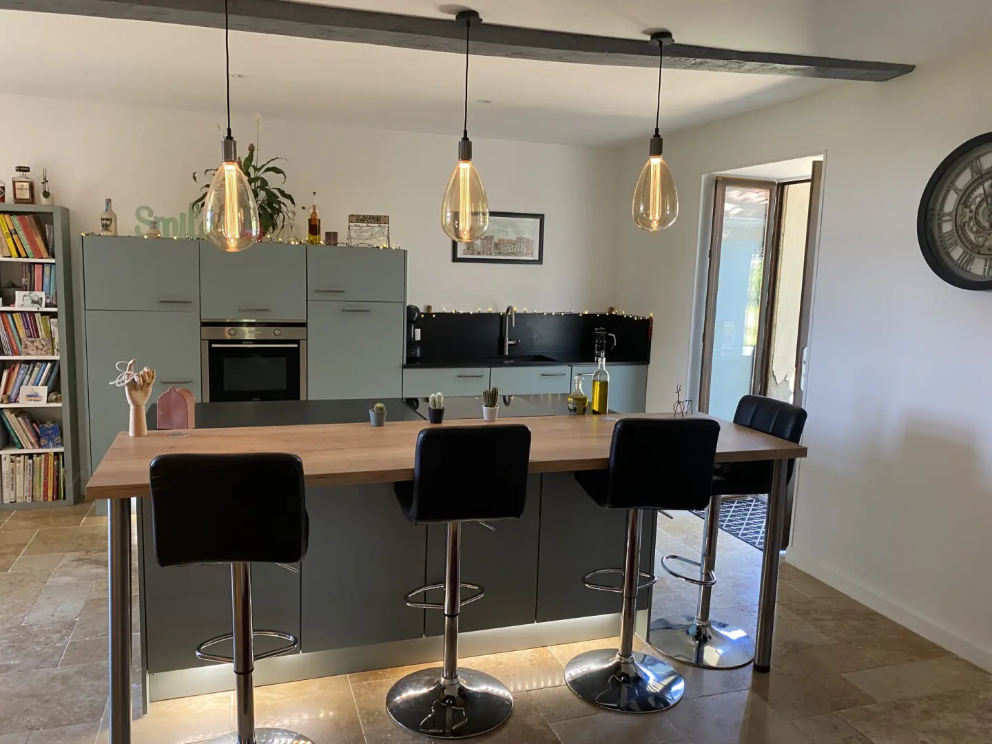 Country House Of 200 M² With Swimming Pool In Aubeterre Sur Dronne