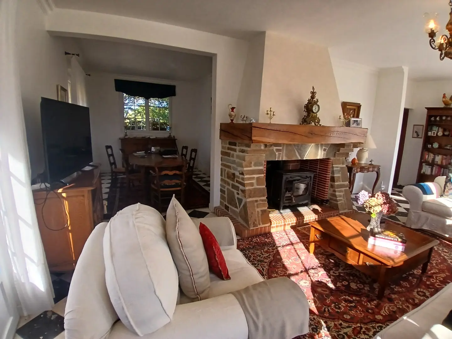 House Of 170 M² With 4 Bedrooms And Countryside Views In Périgord
