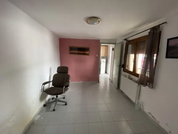 Building In Sikies, Greece (300 M²)