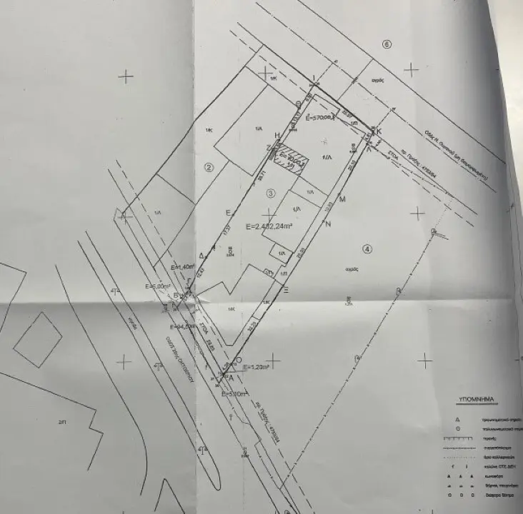Land Of 2480 M² In Thessaloniki