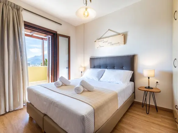 4-bedroom Villa In Makris Gialos, Greece (223 M²)