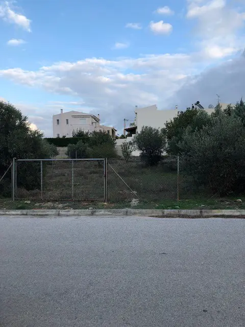 Land Of 800 M² In Attica