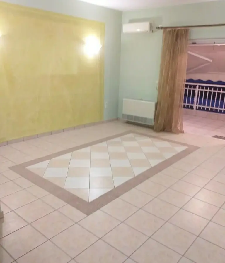 Maisonette Of 162 M² In Athens
