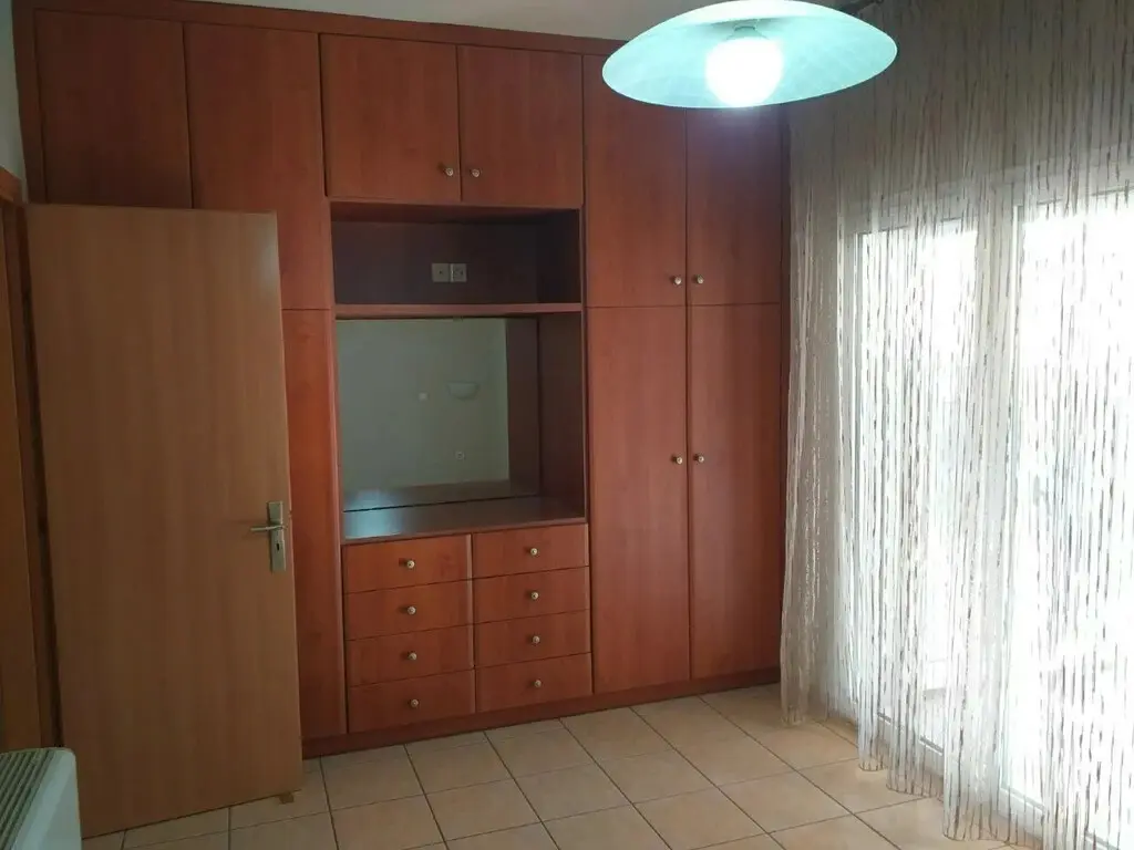 Maisonette Of 162 M² In Athens