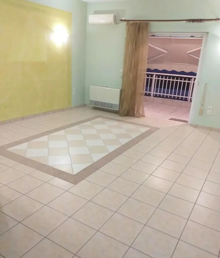 Maisonette Of 162 M² In Athens