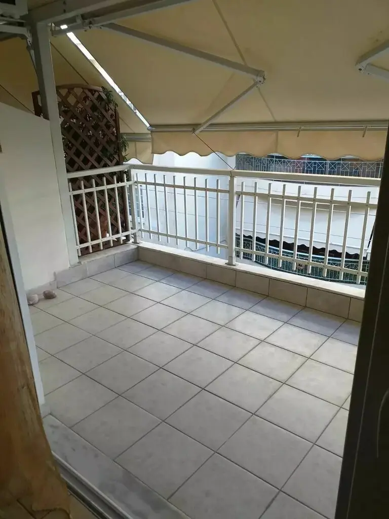 Maisonette Of 162 M² In Athens