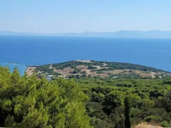 3-bedroom Maisonette In Markopoulo, Greece (229 M²)