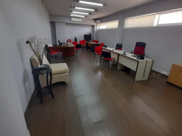 Building In Korinthos, Greece (1.050 M²)