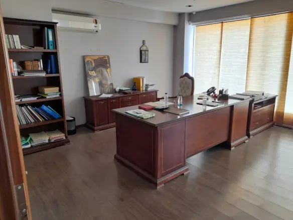 Building In Korinthos, Greece (1.050 M²)
