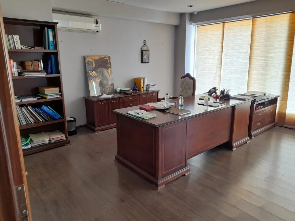 Building Of 1050 M² In Eastern Peloponnese