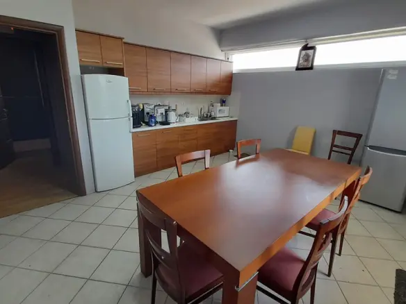 Building In Korinthos, Greece (1.050 M²)