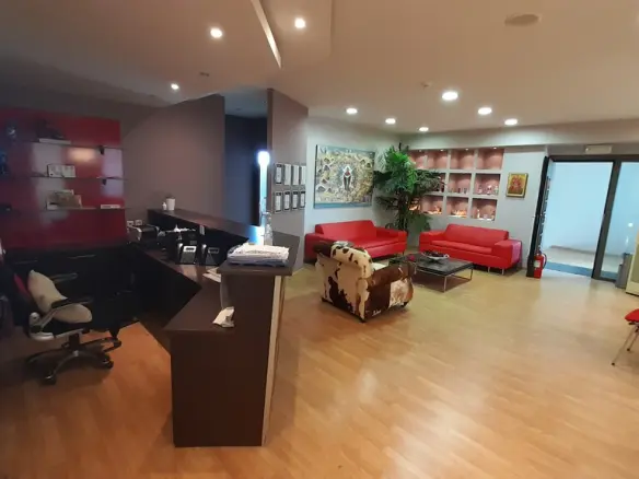 Building In Korinthos, Greece (1.050 M²)