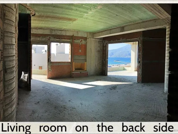 Building In Korinthos, Greece (200 M²)