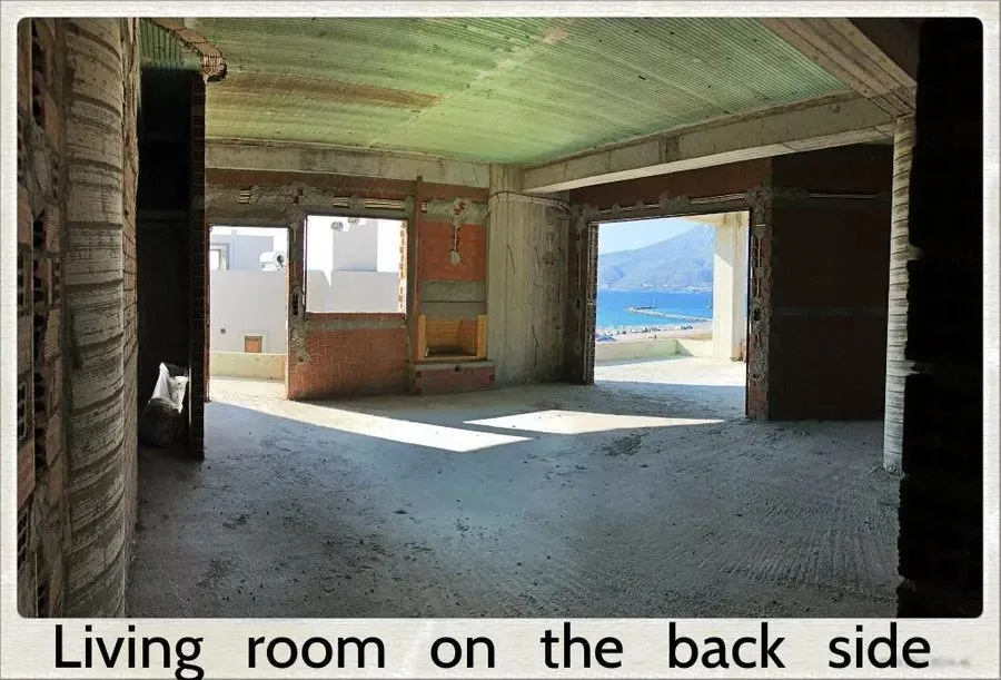 Building Of 200 M² In Eastern Peloponnese