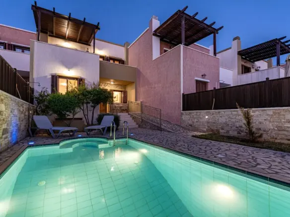 4-bedroom Villa In Makris Gialos, Greece (223 M²)