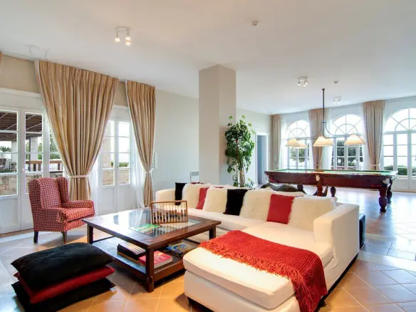 Villa In Elounda, Greece (1.200 M²)