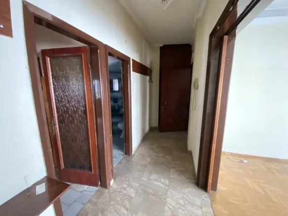 Building In Sikies, Greece (300 M²)