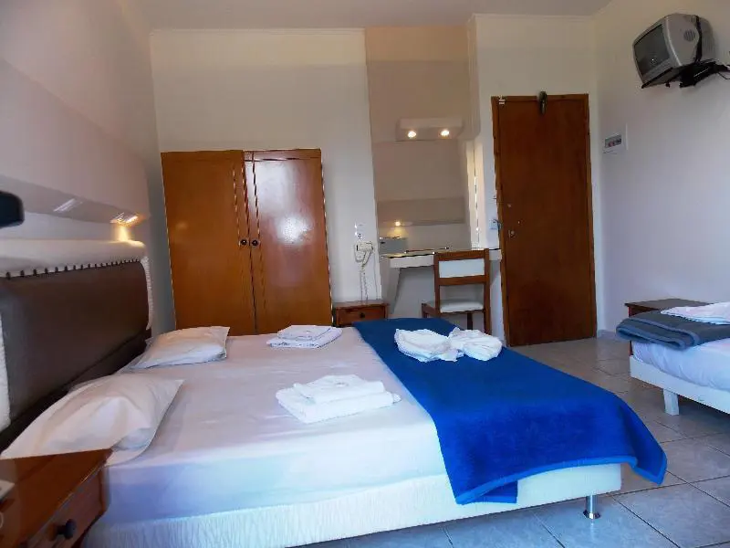 Hotel Of 0 M² In Crete