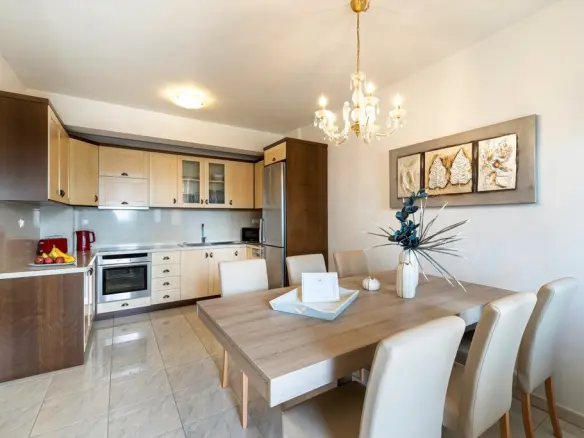 4-bedroom Villa In Makris Gialos, Greece (216 M²)
