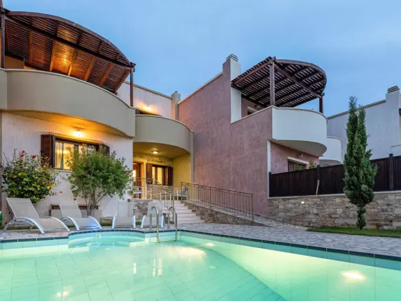 Villa Of 216 M² In Crete