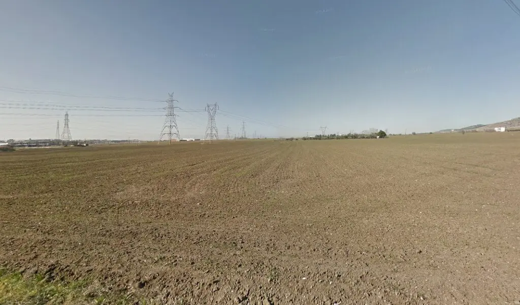 Land Of 10250 M² In The Suburbs Of Thessaloniki