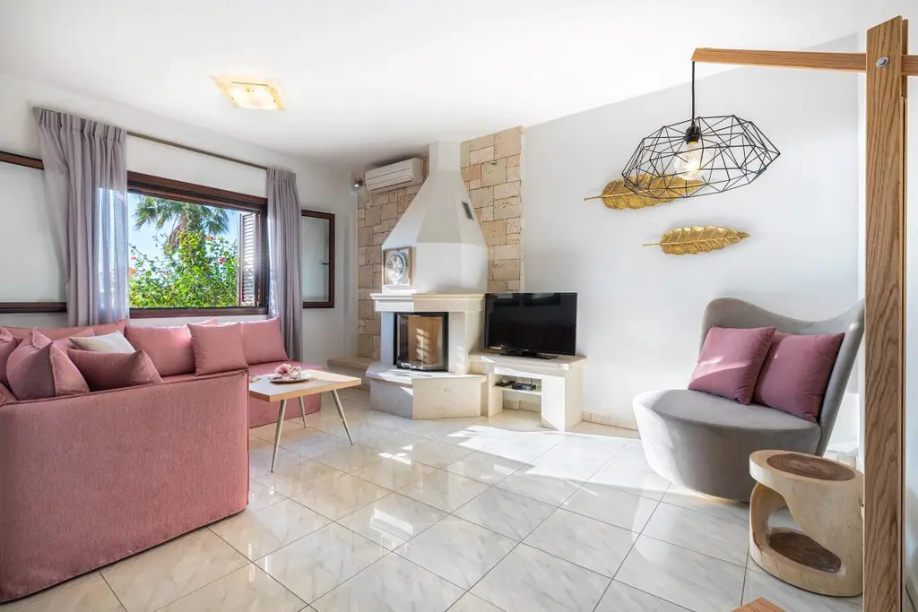 Villa Of 216 M² In Crete